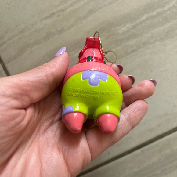2004 Patrick star Christmas tree ornament - Picture 3 of 3